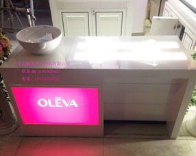 木質展柜與鐵質展柜性價比對比分析